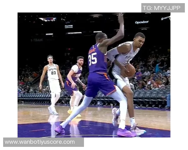 帕金斯称文班亚马是奥尼尔与杜兰特结合的完美产物